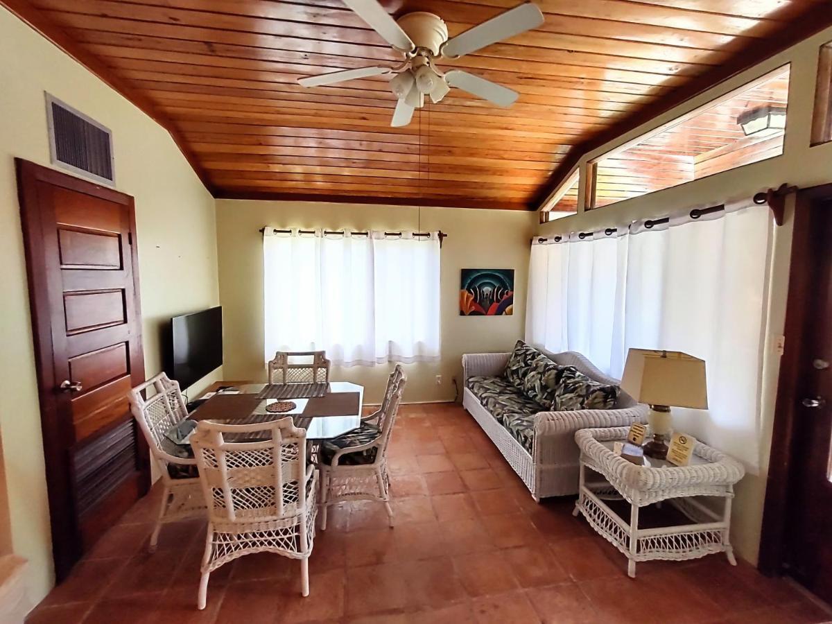 Tradewinds Paradise Villas San Pedro  Bagian luar foto