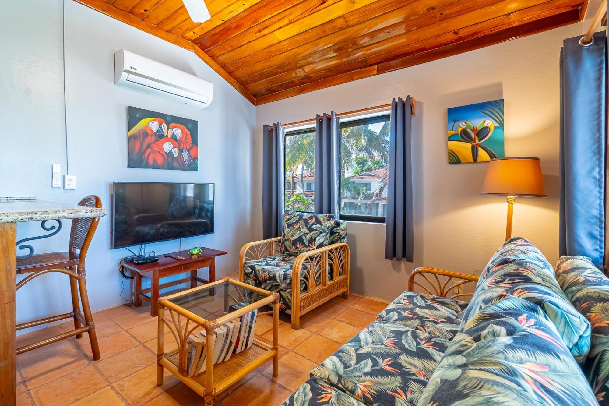 Tradewinds Paradise Villas San Pedro  Bagian luar foto