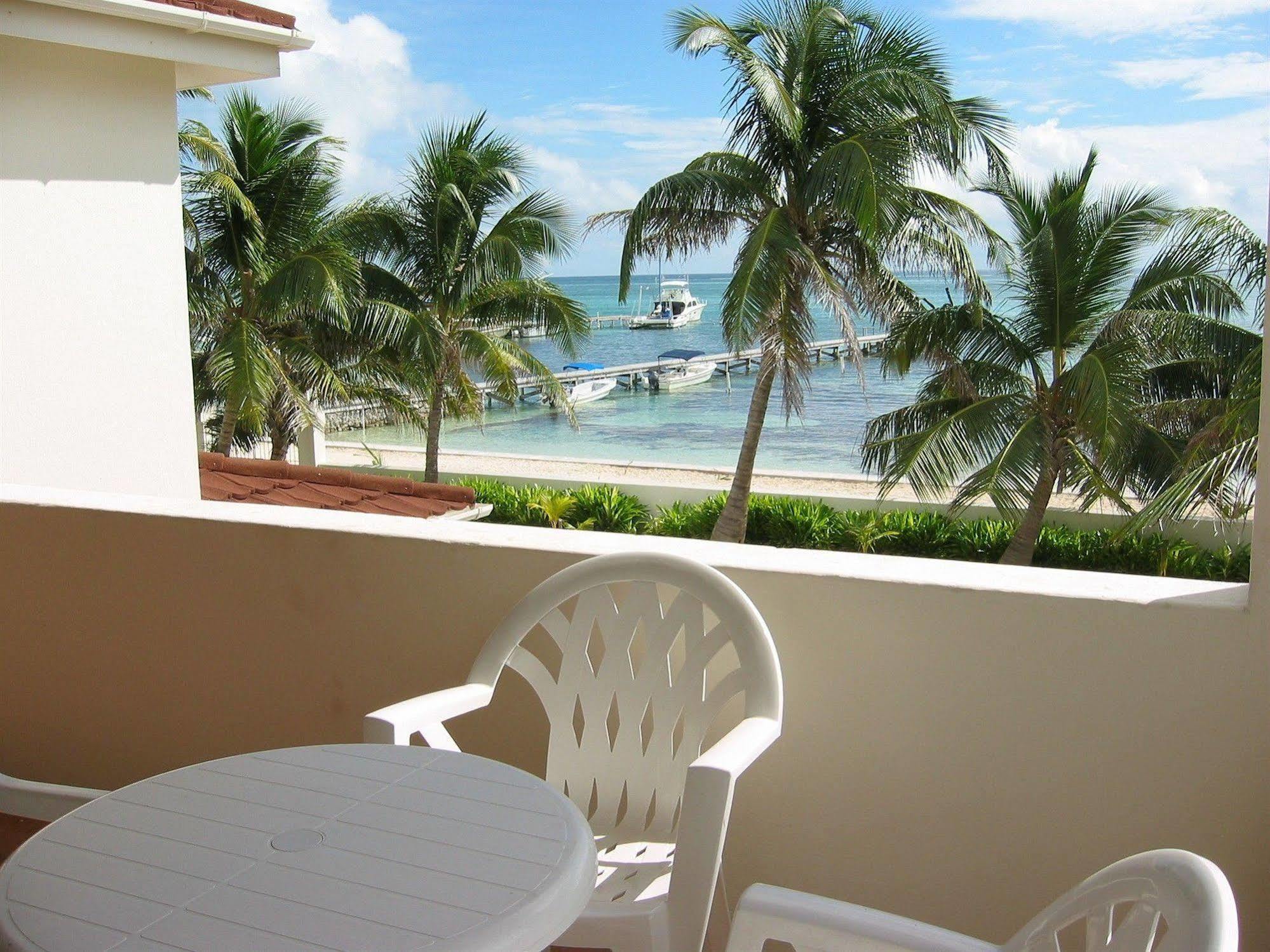 Tradewinds Paradise Villas San Pedro  Bagian luar foto